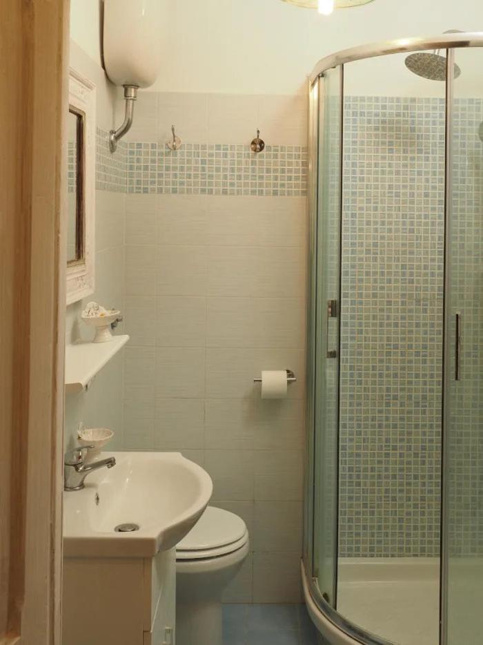 Regina Margherita Casa Vacanza Civitavecchia Exteriör bild