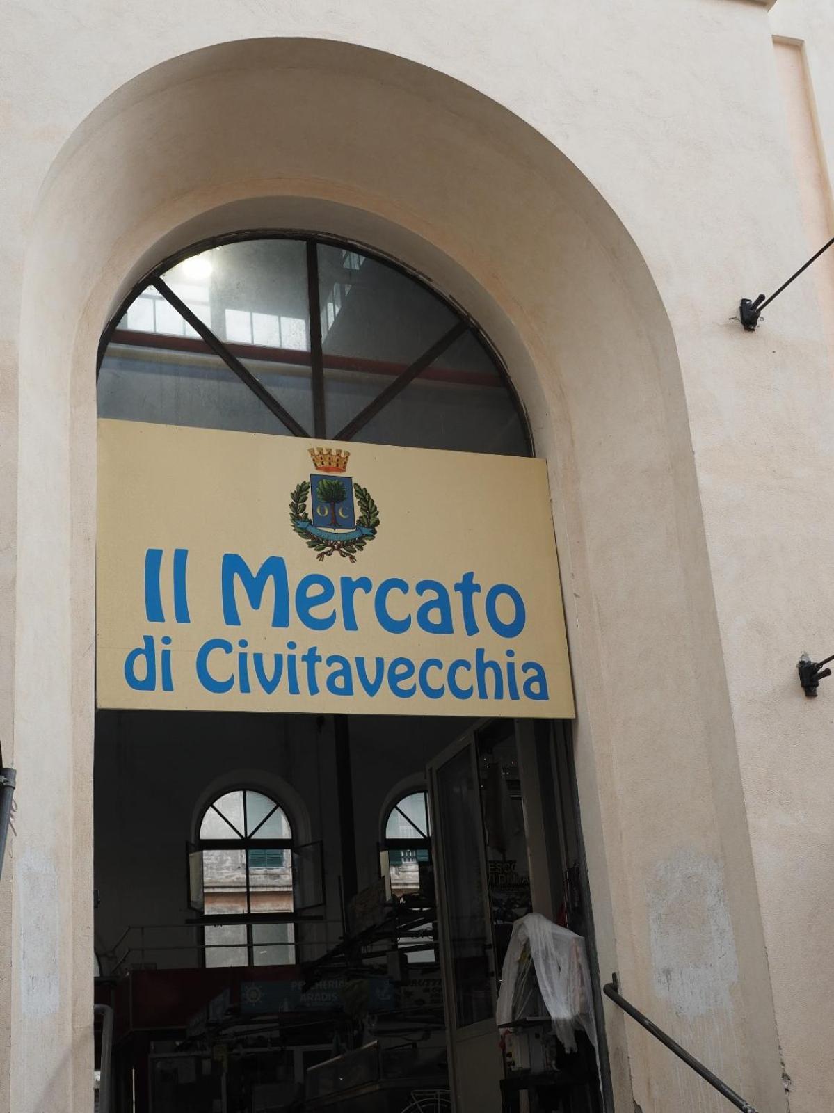 Regina Margherita Casa Vacanza Civitavecchia Exteriör bild