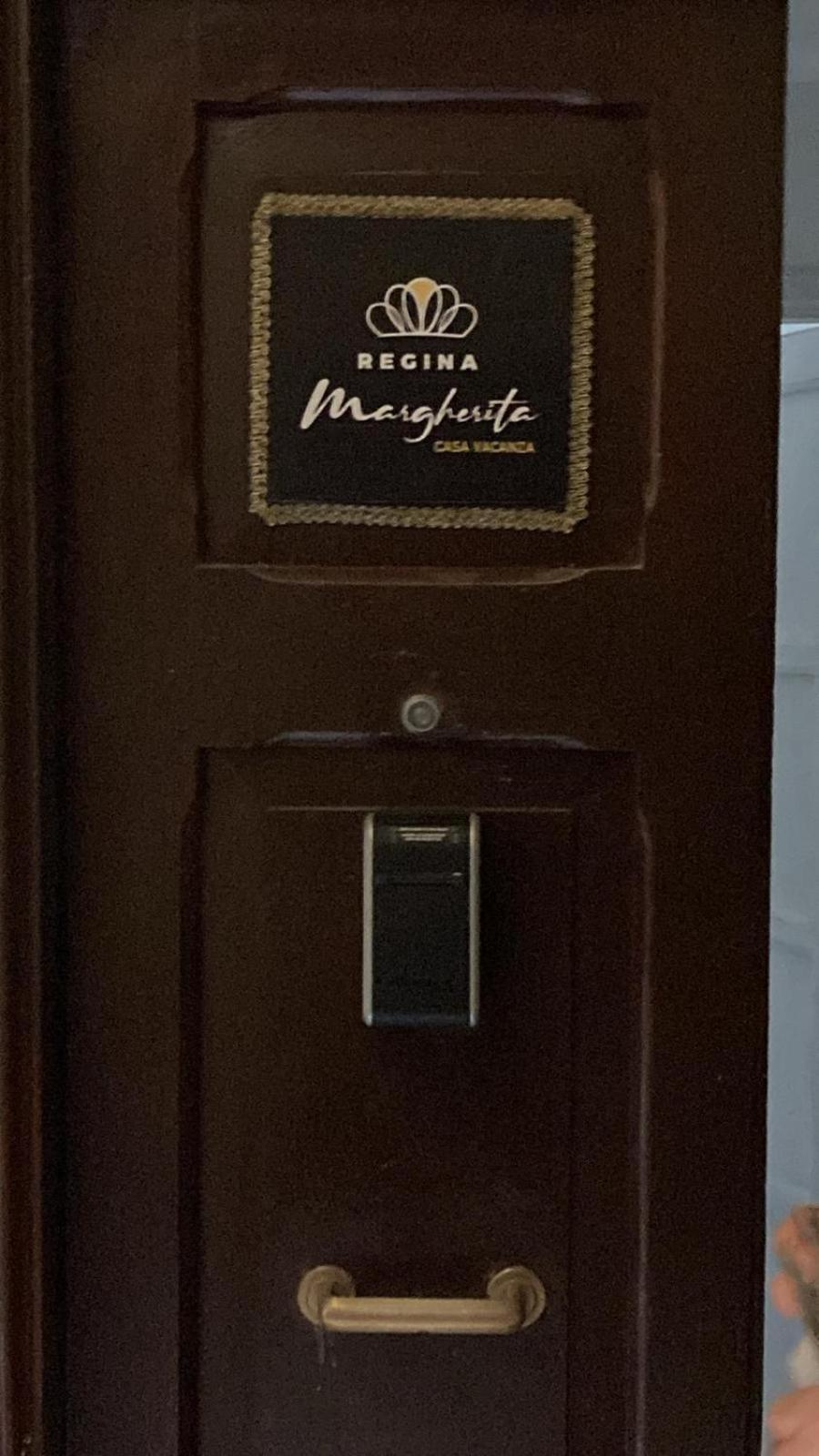 Regina Margherita Casa Vacanza Civitavecchia Exteriör bild